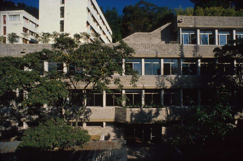 <h10>08/13 Alberto Lleras Camargo Building</h10> Bogotá | Completed 1989